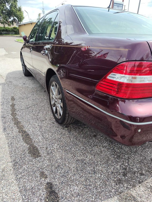 2006 Lexus LS Image 5