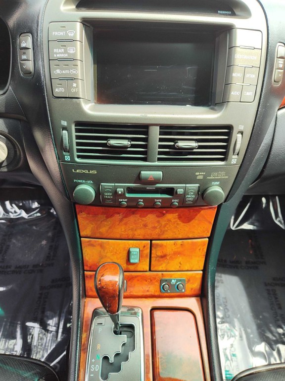 2006 Lexus LS Image 8