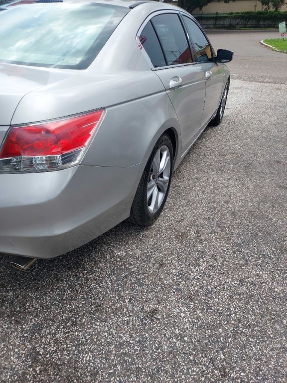 2009 Honda Accord Image 9