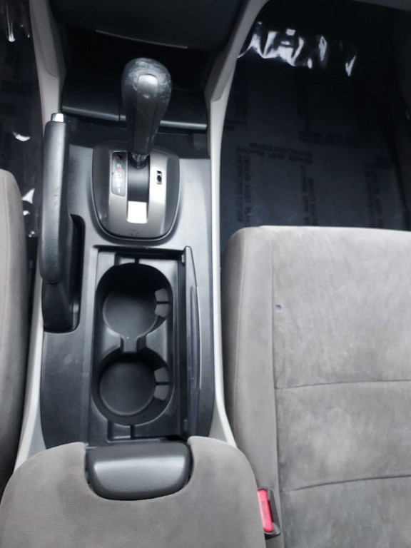 2009 Honda Accord Image 19