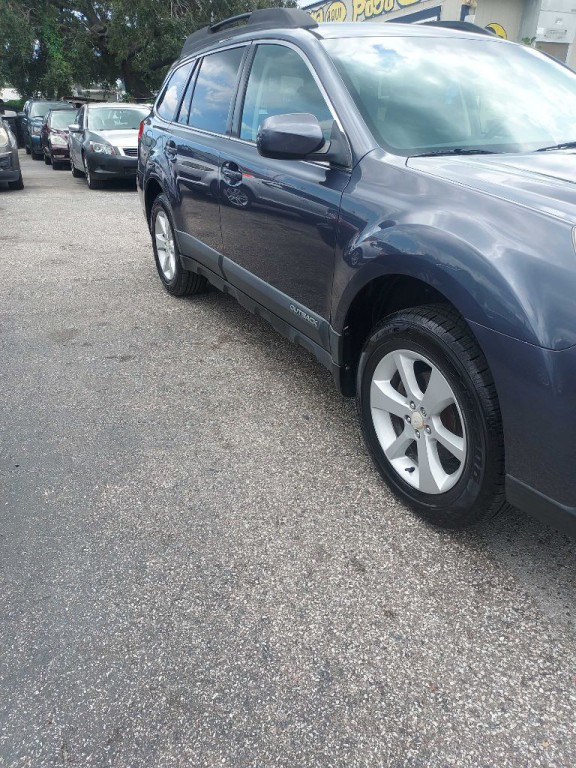 2014 Subaru Outback Image 3