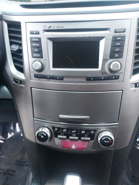 2014 Subaru Outback Image 26