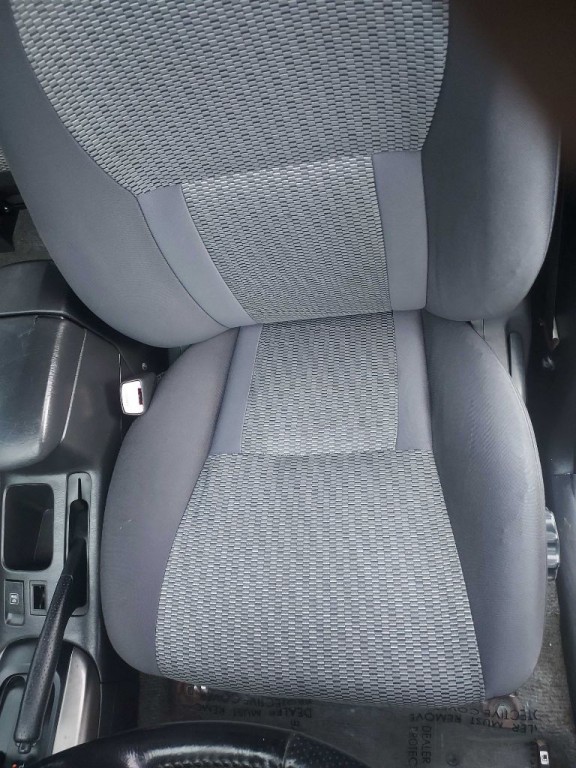 2004 Toyota Rav4 Image 23