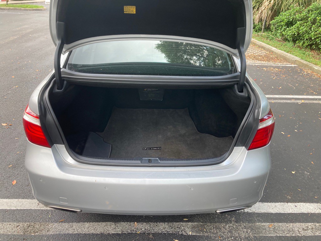 2008 Lexus LS Image 15