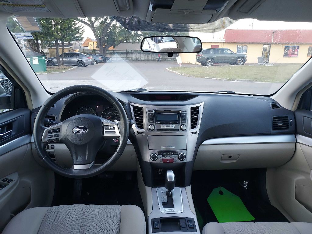 2013 Subaru Legacy Image 15