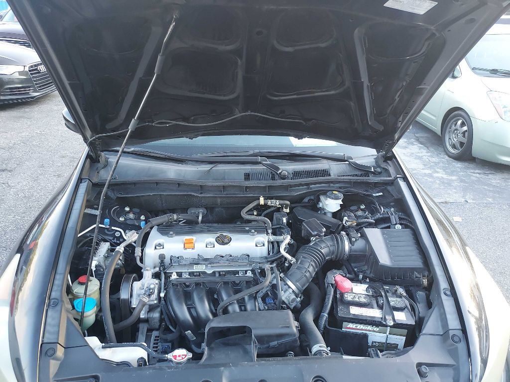 2012 Honda Accord Image 19