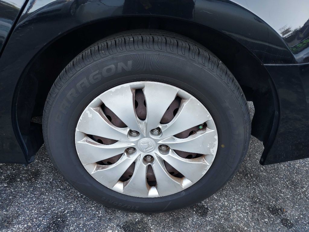 2012 Honda Accord Image 23