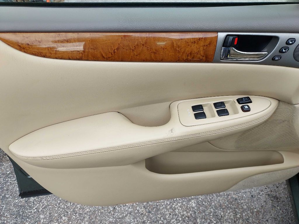 2006 Lexus ES Image 17