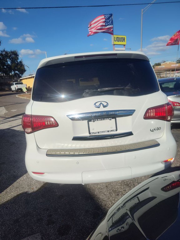 2014 INFINITI QX80 Image 7