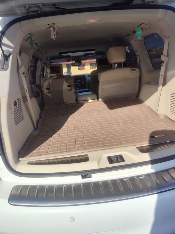 2014 INFINITI QX80 Image 35
