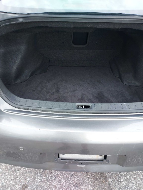 2010 INFINITI G37 Image 23