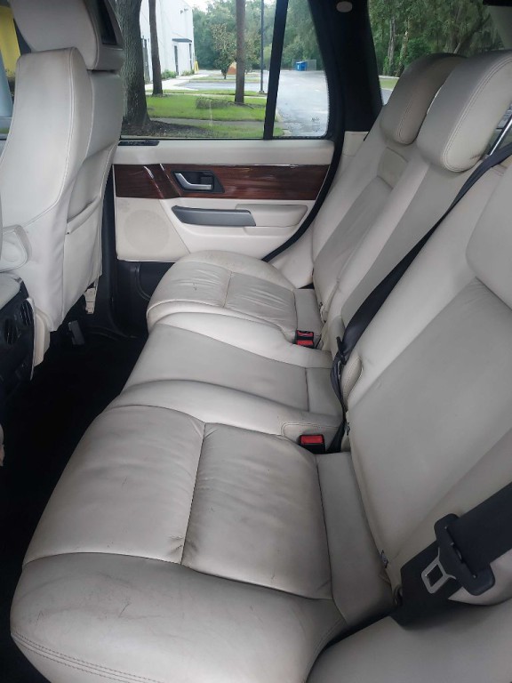 2008 Land Rover Range Rover Sport Image 9