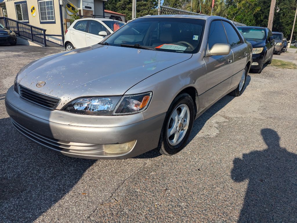 1999 Lexus ES Image 4