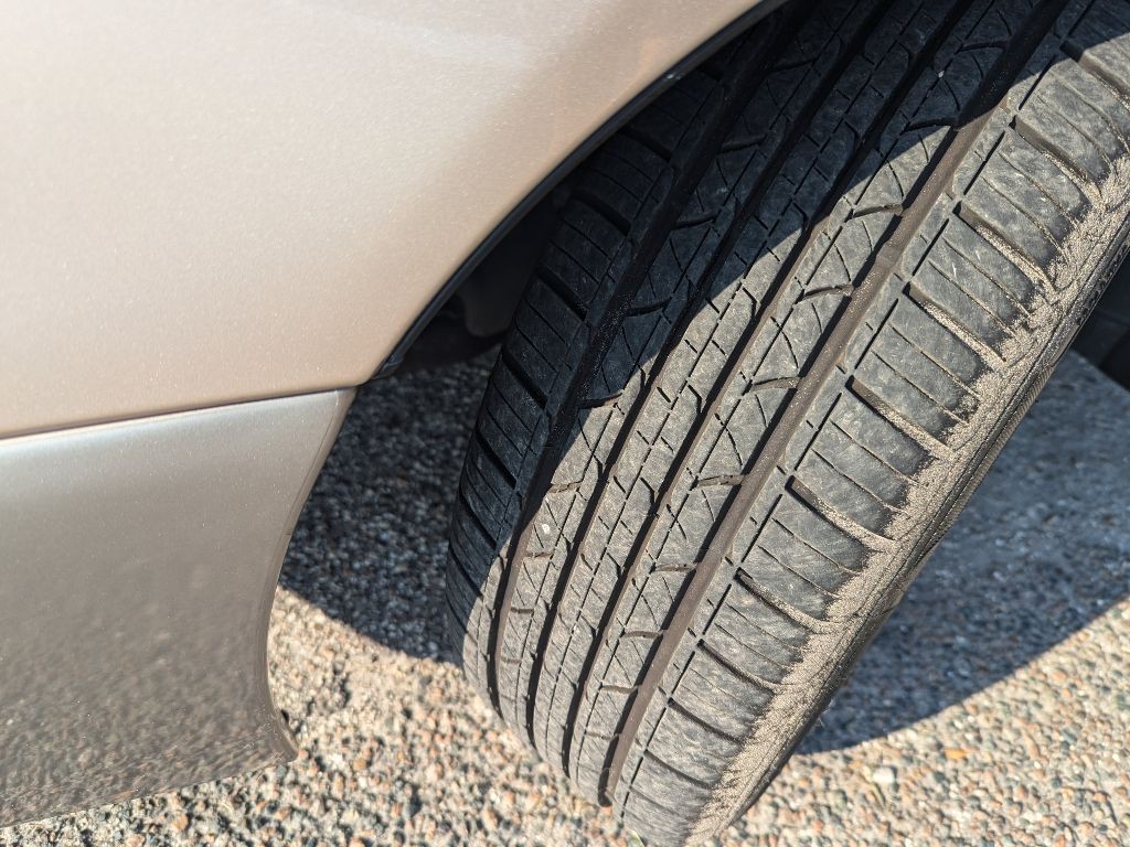 1999 Lexus ES Image 11