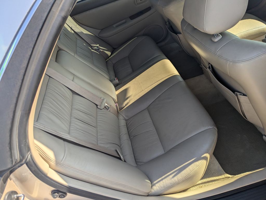 1999 Lexus ES Image 21