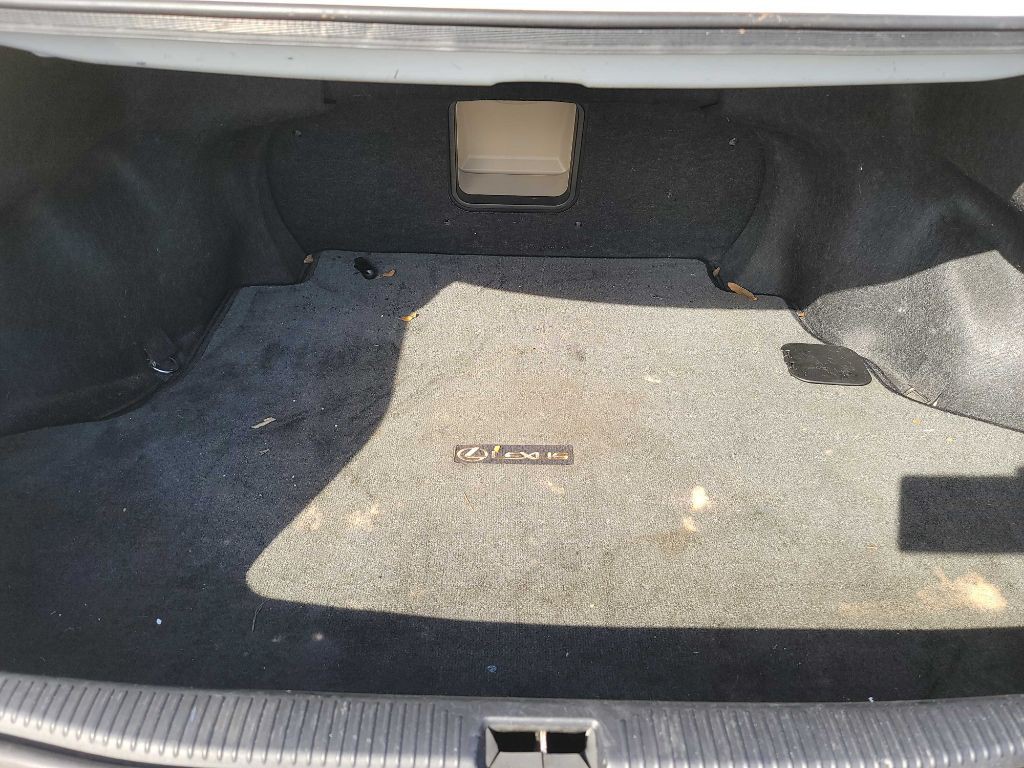 2002 Lexus ES Image 13