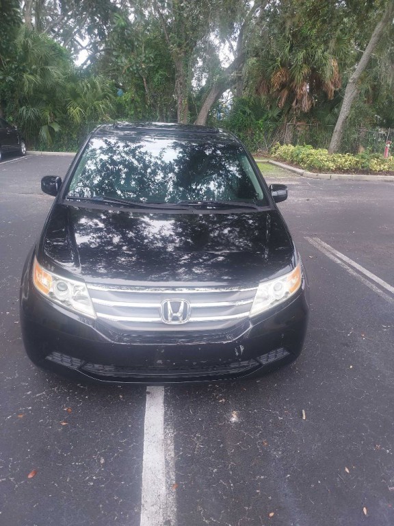 2012 Honda Odyssey Image 4
