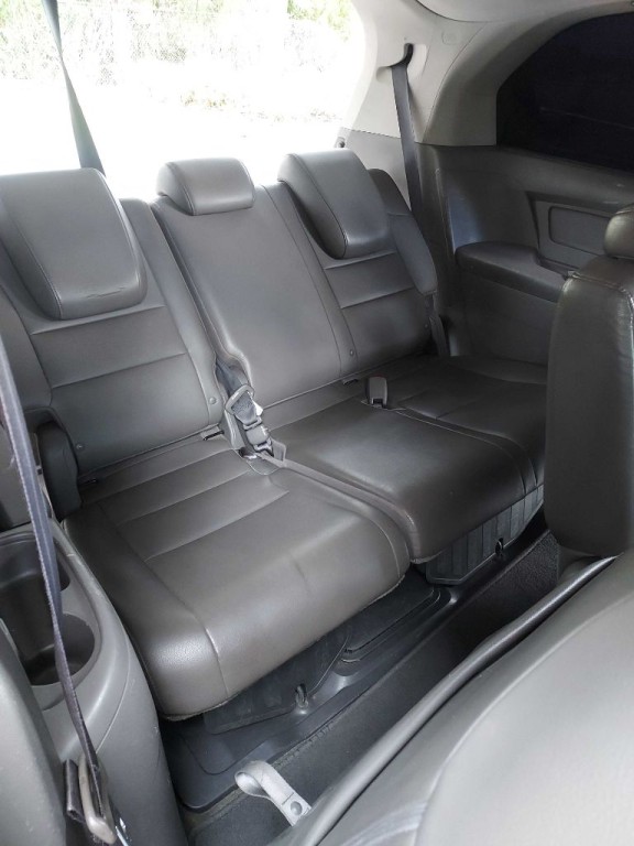2012 Honda Odyssey Image 12