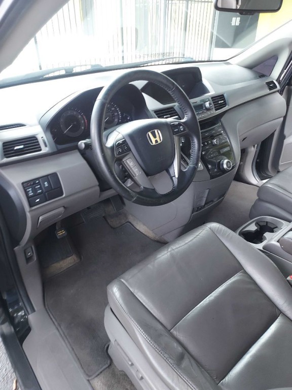 2012 Honda Odyssey Image 28