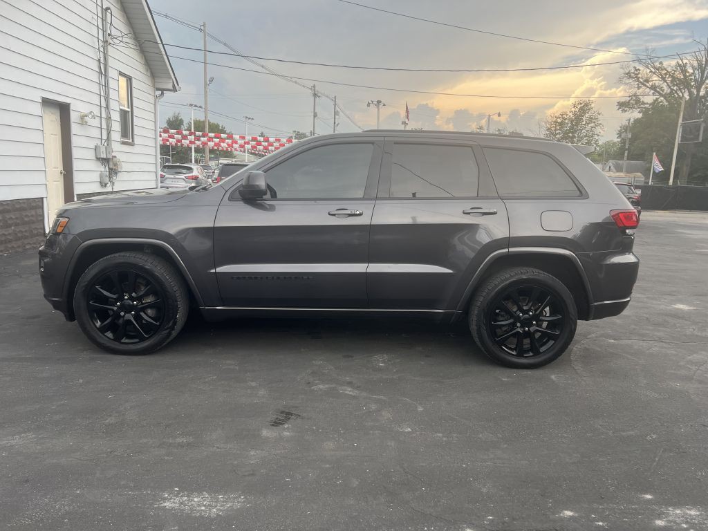 2017 Jeep Grand Cherokee Laredo