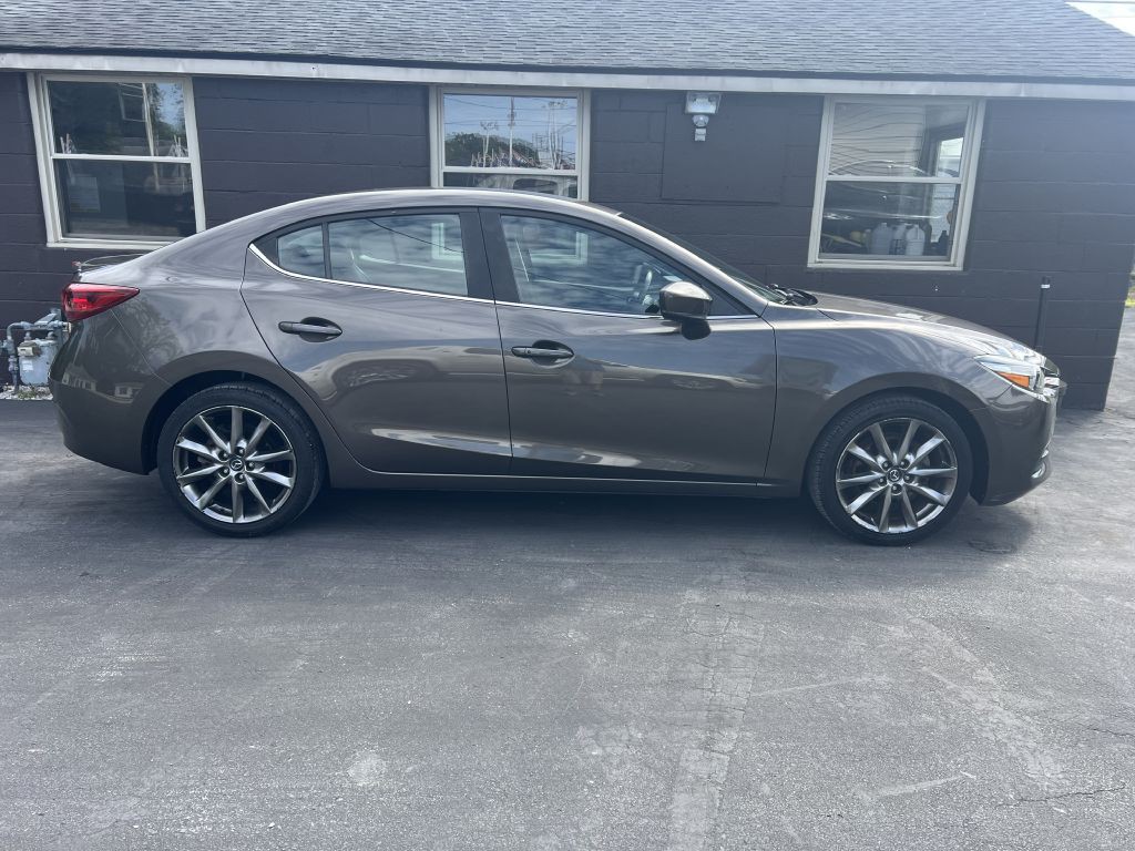2018 Mazda Mazda3 Touring