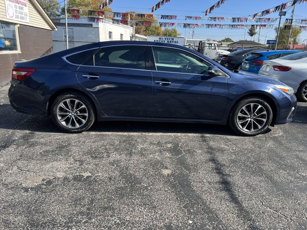 2016 Toyota Avalon XLE