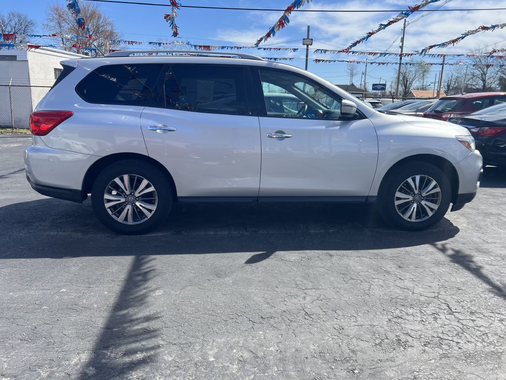 2018 Nissan Pathfinder S