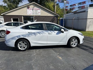 Image for 2019 Chevrolet Cruze LT ID: 7587921