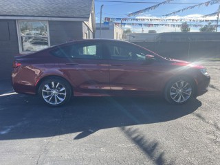 Image for 2015 Chrysler 200 S ID: 7734361