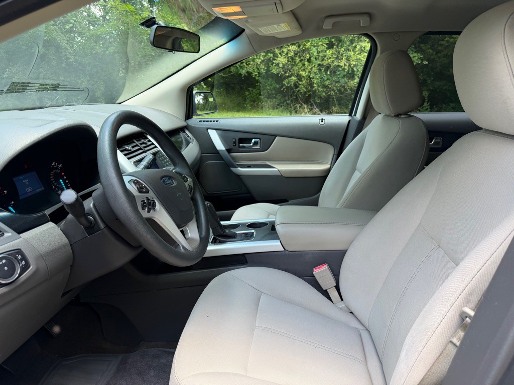 2014 Ford Edge Image 12