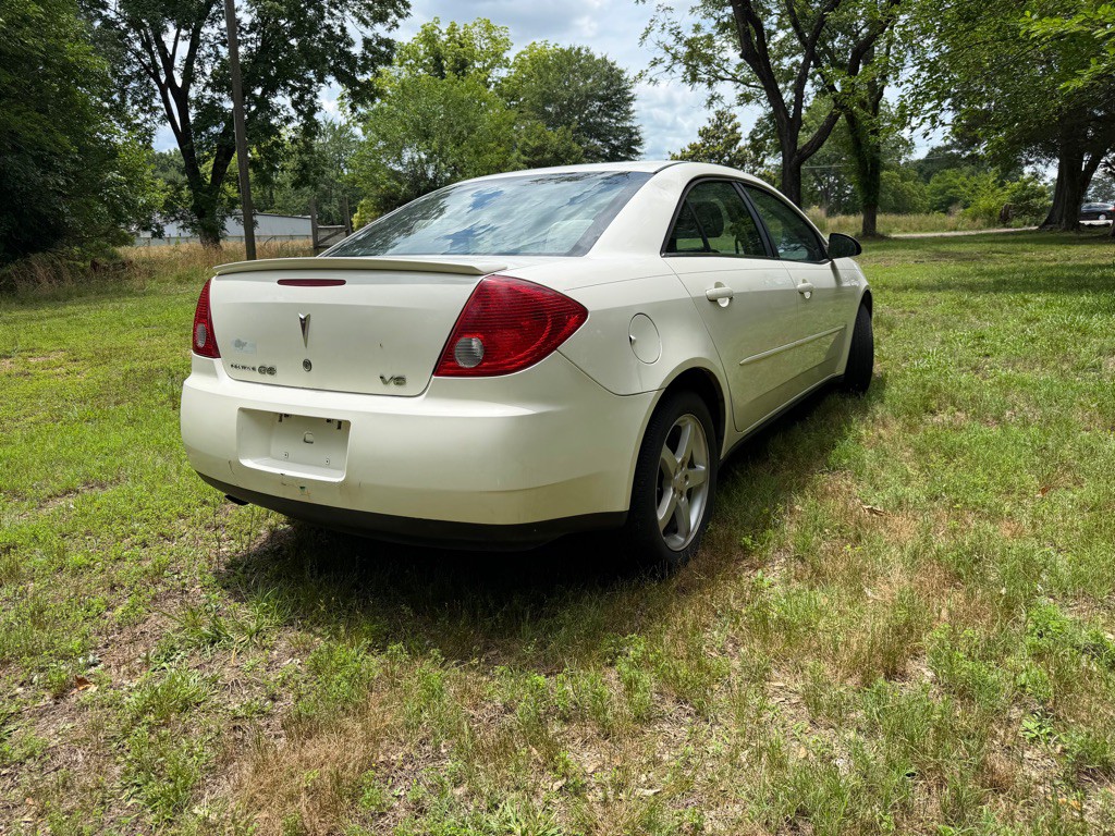 2007 Pontiac G6 Image 3
