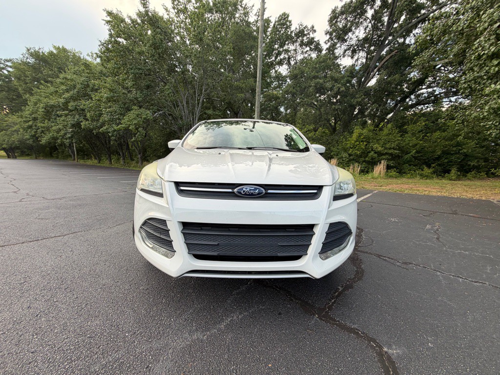 2014 Ford Escape Image 2