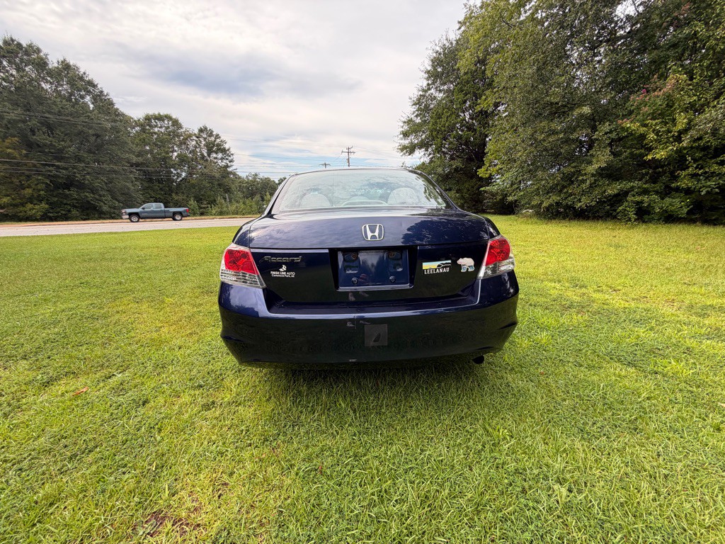 2009 Honda Accord Image 8