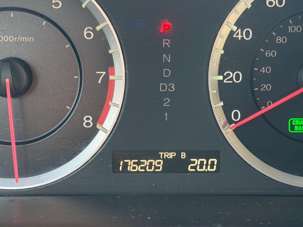 2011 Honda Accord Image 5