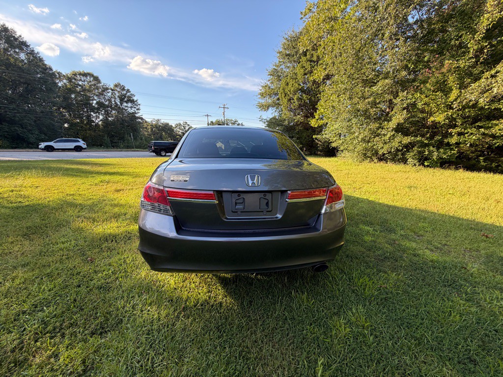 2011 Honda Accord Image 8