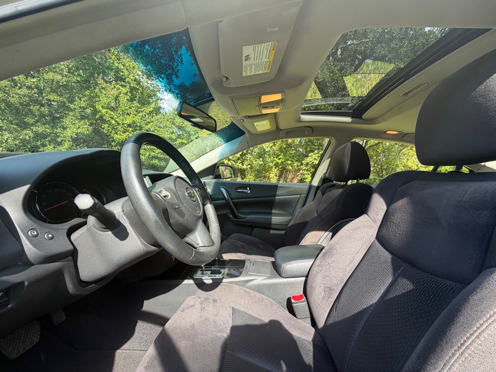 2009 Nissan Maxima Image 5