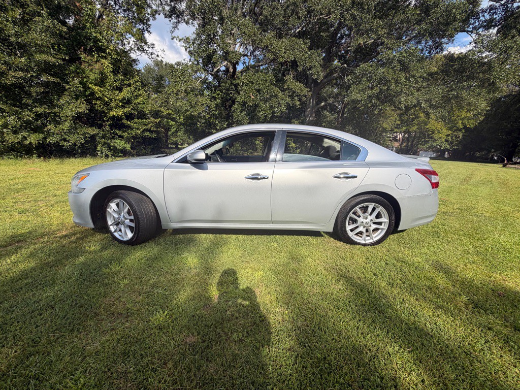 2009 Nissan Maxima Image 6