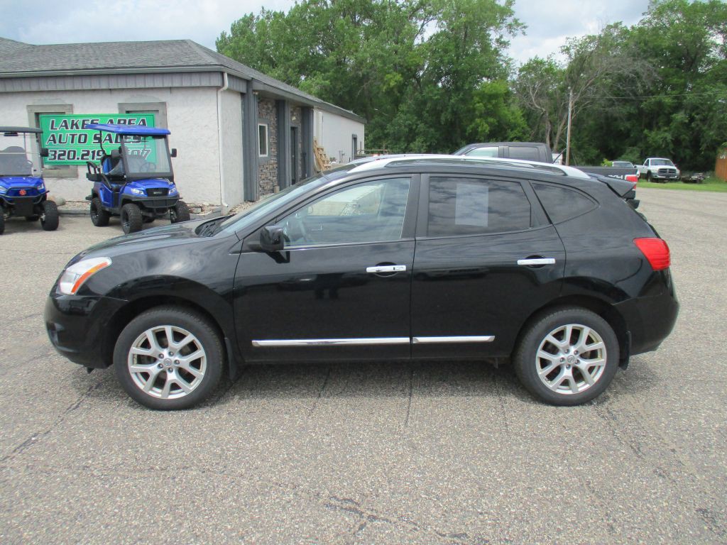2012 Nissan Rogue Image 2