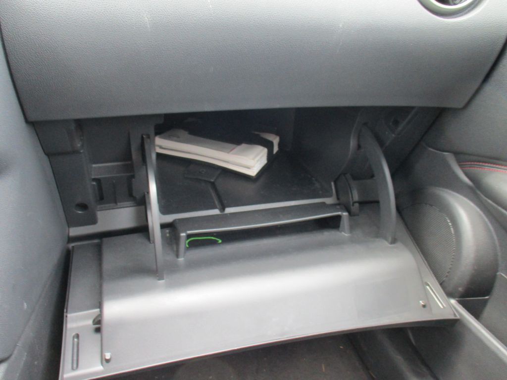 2012 Nissan Rogue Image 23