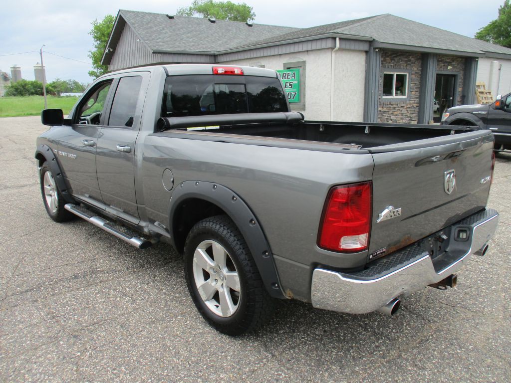2012 RAM 1500 Image 3