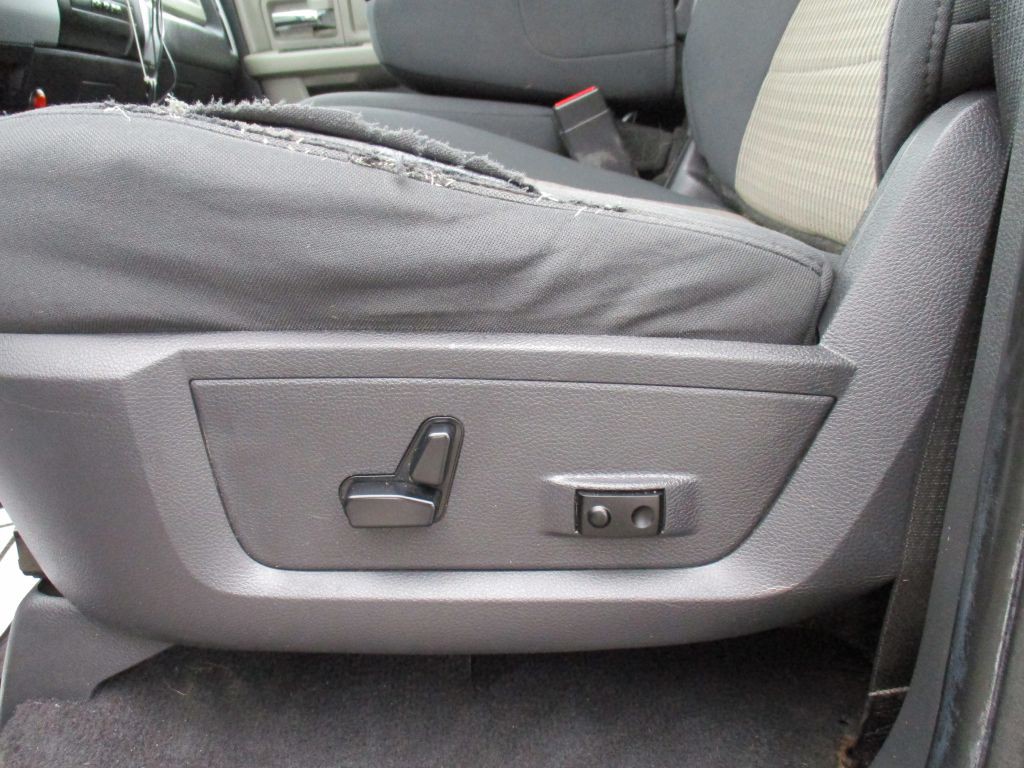 2012 RAM 1500 Image 14