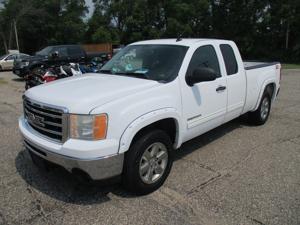 2013 GMC Sierra Image 1