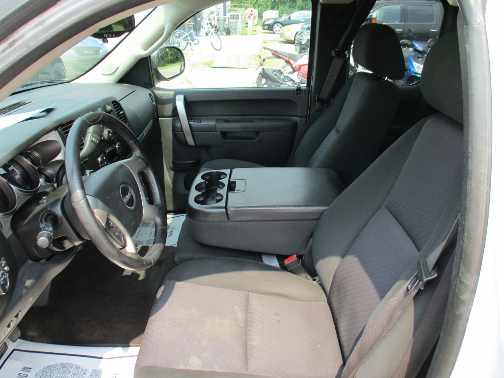 2013 GMC Sierra Image 14