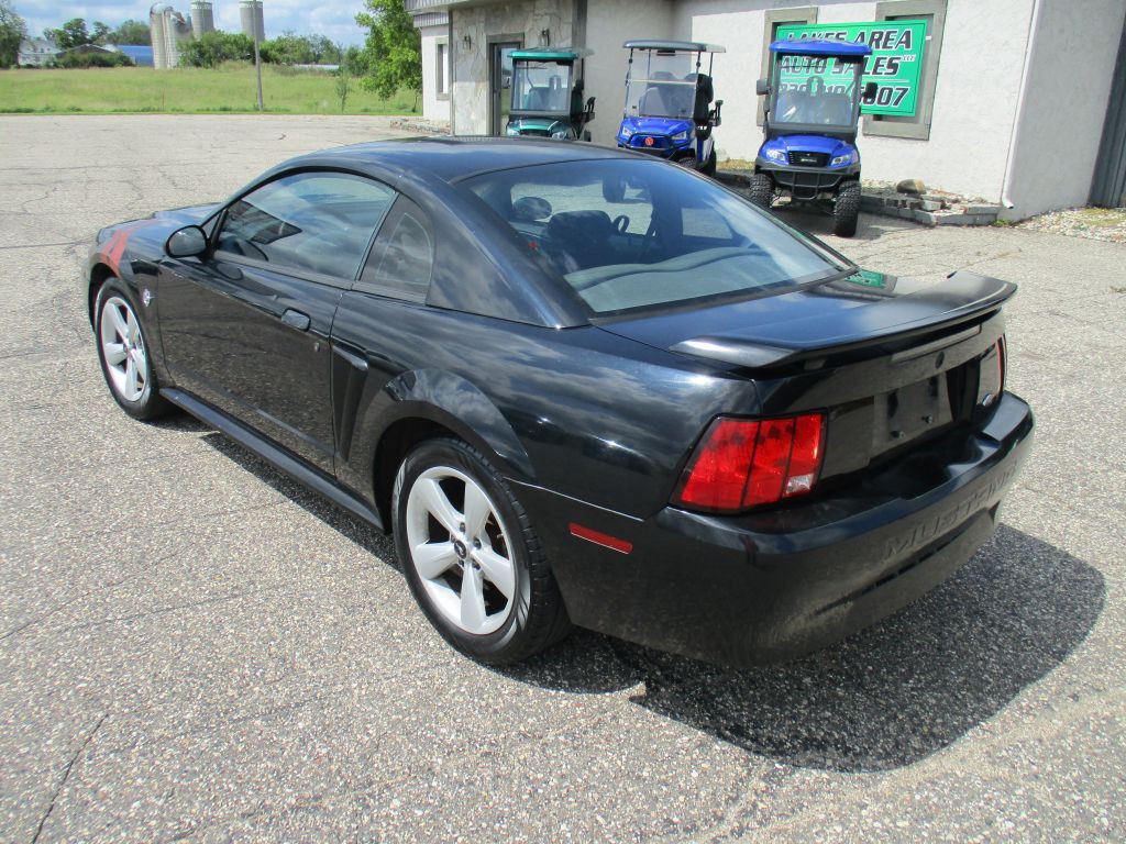1999 Ford Mustang Image 3