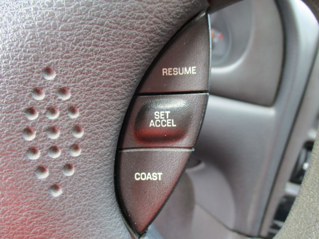 1999 Ford Mustang Image 19