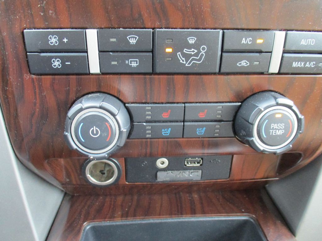 2012 Ford F-150 Image 22