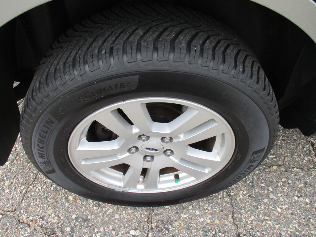 2008 Ford Edge Image 12