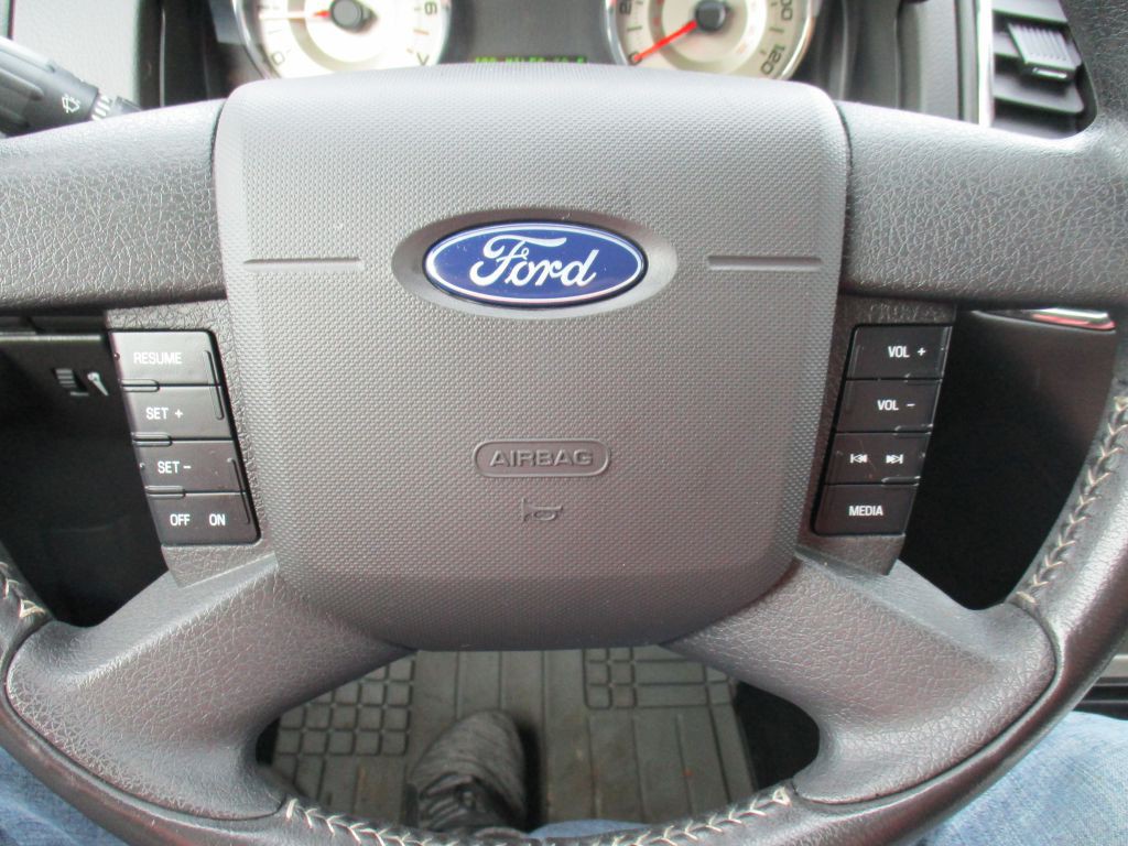 2008 Ford Edge Image 17