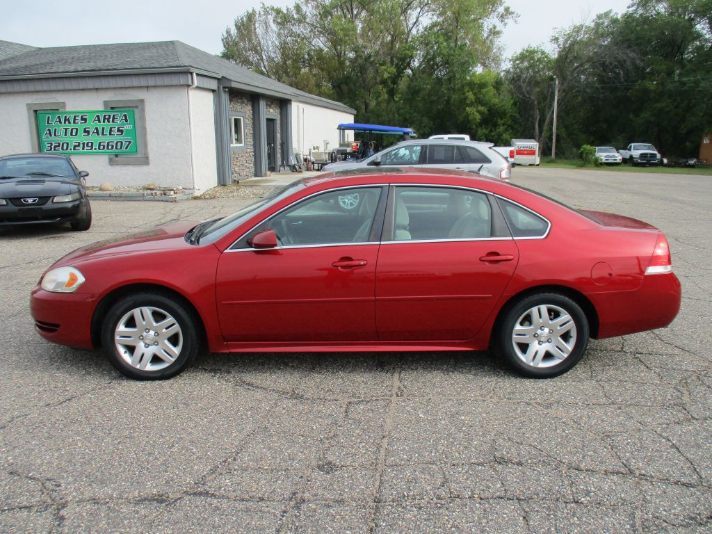 2013 Chevrolet Impala Image 2