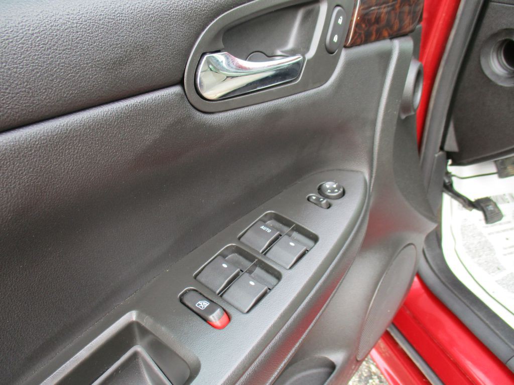 2013 Chevrolet Impala Image 11